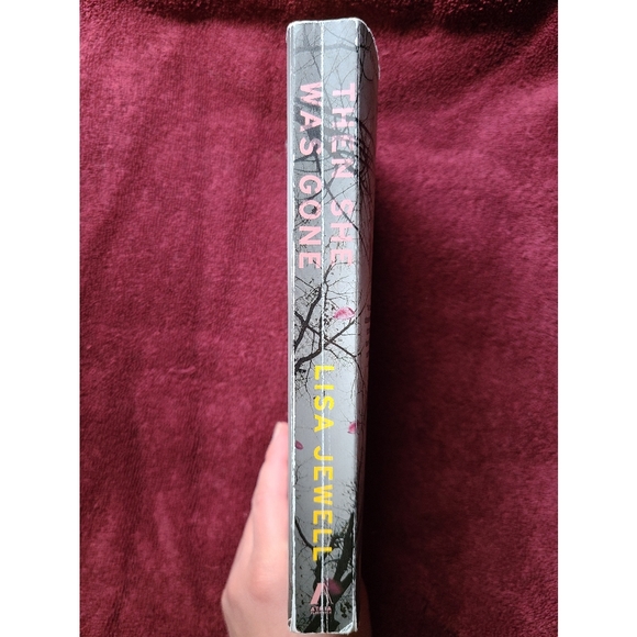 Then she was Gone, Thriller Book - Picture 3 of 3